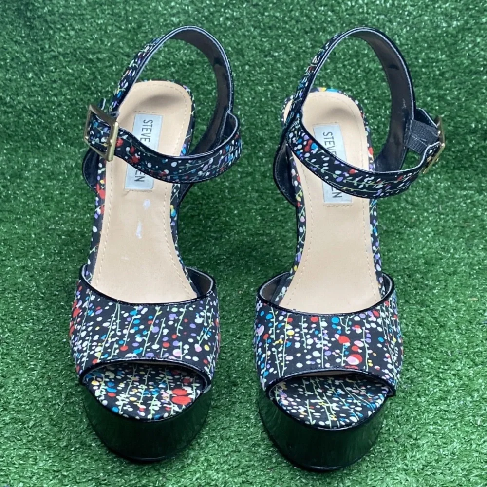 Steve Madden Black Sandals with Colorful Accents